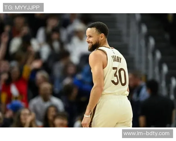 勇士队交易追梦需库里科尔拉科布三人同意才能进行